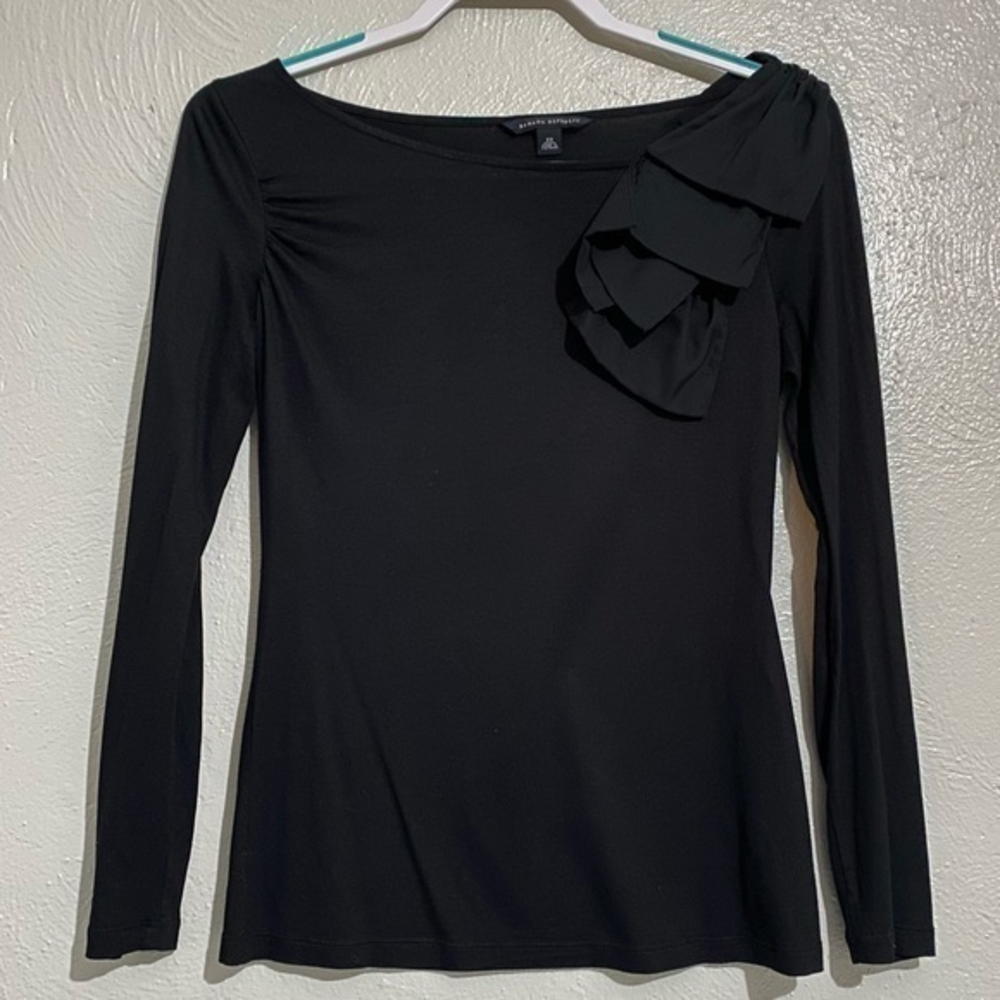 Banana Republic Black Ruffled Shoulder‎ Long Sleeve Top